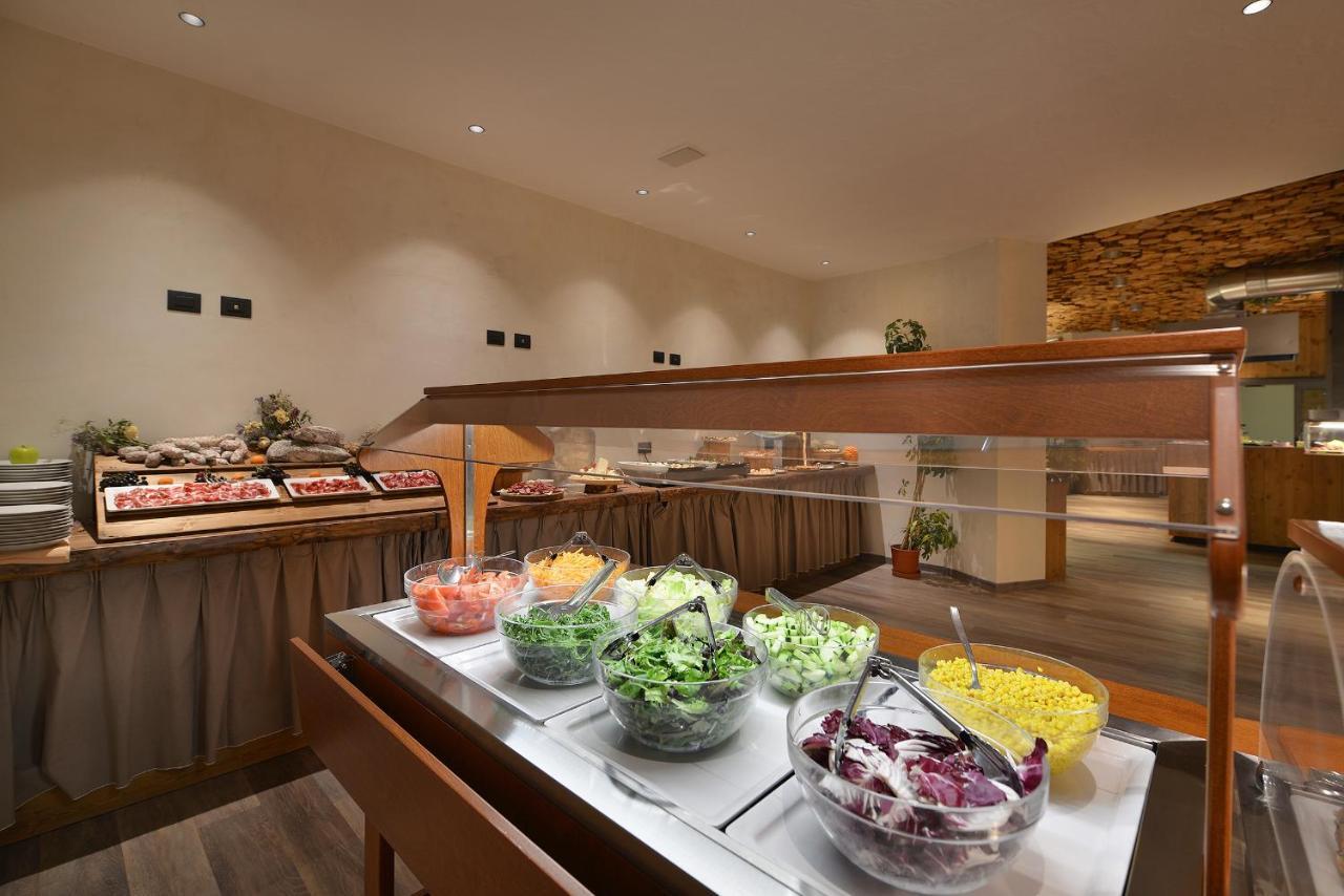 Alpen Resort Bivio Livigno Exterior photo