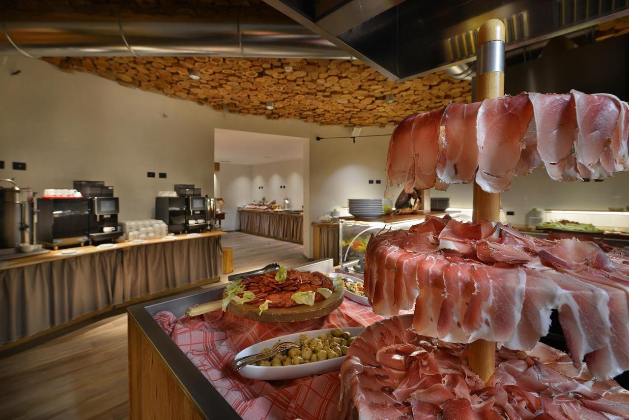 Alpen Resort Bivio Livigno Exterior photo